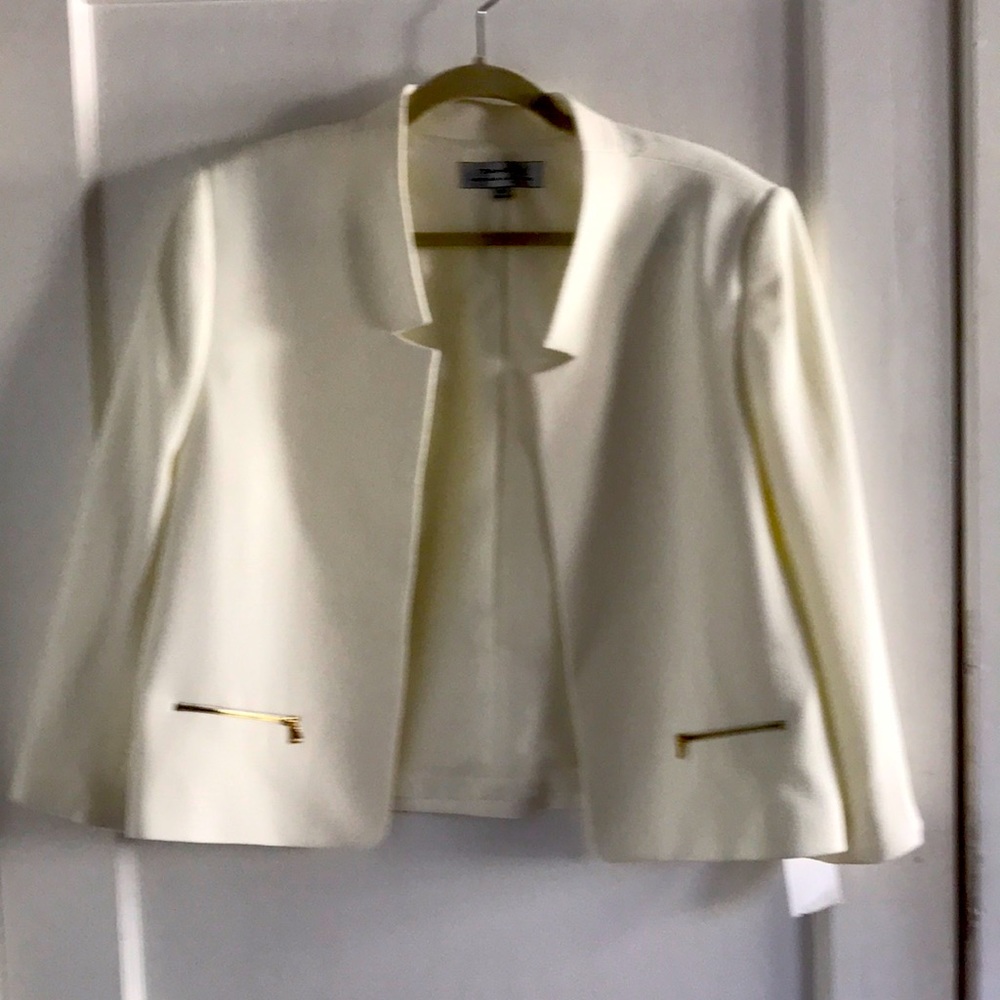 Tahari Cream Suit Jacket
